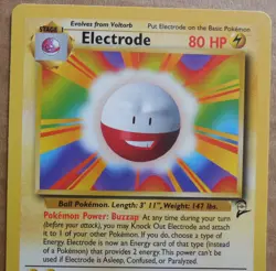 Electrode 21/102 Rare Non-Holo Base 2 Set Pokemon Card NM/LP - Image 2