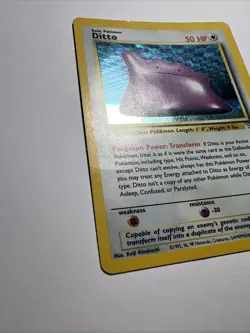 Ditto Holo Rare Vintage 3/62 Fossil Hypno Pokemon Card - Image 3