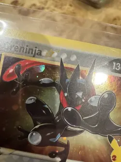 Pokemon Celebrations Greninja Gold Star SWSH144 with Swirl 🌀 Rare Behind Head - Image 5