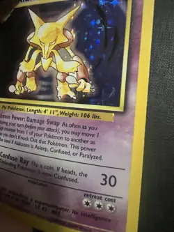Pokemon Alakazam Holo Rare TCG Card 1/102 Base Set - Image 3