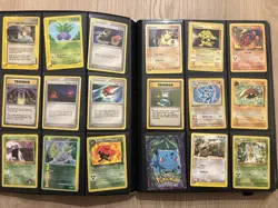 Pokemon TCG WOTC collection binder with over 350 cards. Binder included. - Image 2