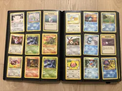 Pokemon TCG WOTC collection binder with over 350 cards. Binder included. - Image 5