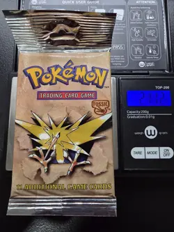 Pokemon Vintage Fossil Booster Pack Long Crimp 21.12g FACTORY SEALED WOTC - Image 3