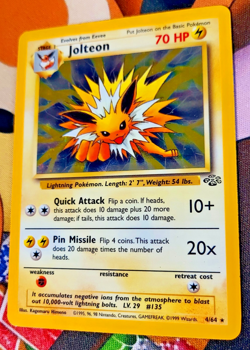 Pokemon Jolteon TCG Jungle 4/64 Holo Unlimited Rare Card LP - Image 1