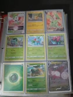 HUGE Pokemon / One Piece mix Binder Card Collection 600 lot Modern set. Extra - Image 4