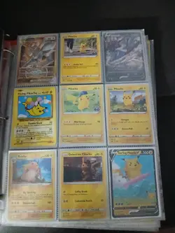 HUGE Pokemon / One Piece mix Binder Card Collection 600 lot Modern set. Extra - Image 5