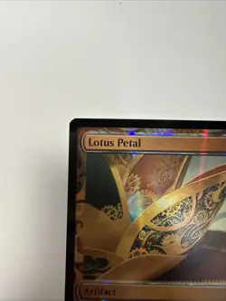Lotus Petal Masterpiece Series: Kaladesh Inventions Foil - Image 2