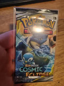 1 x Cosmic Eclipse Booster Pack Sun And Moon Pokemon TCG Factory Sealed - Image 2