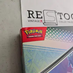 Pokemon TCG Scarlet Violet Prismatic Evolutions Binder Collection - New, Sealed 196214112520 - Image 2