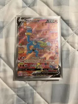 Pokemon Machamp V Full Art Ultra Rare Holo Astral Radiance 172/189 (with sleeve) - Image 1