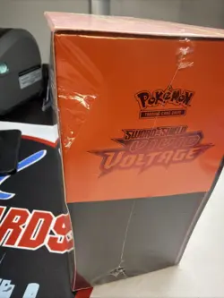 Pokemon TCG Sword & Shield Vivid Voltage Elite Trainer Box ETB Factory Sealed - Image 2