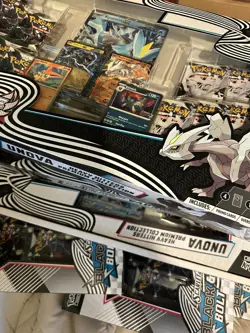 ​x4 Pokemon TCG: Unova Heavy Hitters Premium Collection - Costco Exclusive - Image 3