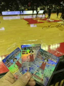 One Piece Monkey.D.Luffy SEALED US Voyage College Basketball Card + Poster Jan27 - Image 2