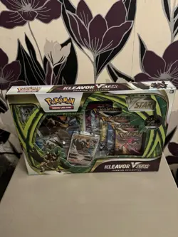 Pokemon TCG Kleavor VSTAR Premium Collection Box - Brand New Sealed - Image 2