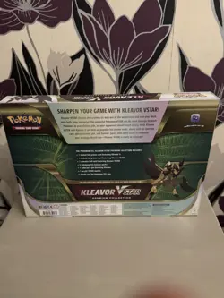 Pokemon TCG Kleavor VSTAR Premium Collection Box - Brand New Sealed - Image 4