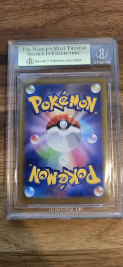 BGS 9.5 Gem Mint Pokemon 2022 Lost Abyss Giratina V 111/100 Alt Art - Image 2
