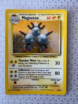 Magneton 009/102 Base Set Holo Pokemon TCG LP - Image 1