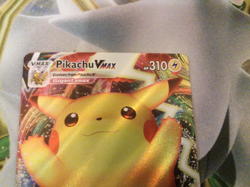 Pikachu VMAX swsh062 Full Art Black Star Promo Pokemon Celebrations - Image 2
