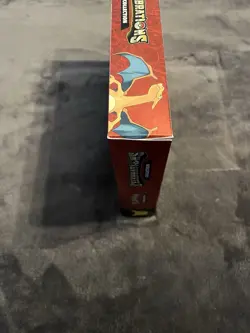 Pokemon TCG Celebrations Collection Lance's Charizard V Box Sealed 820650101625 - Image 3