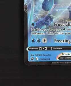 Glaceon V SWSH196 Sword & Shield Black Star Promo Holo Pokemon Card LP - Image 5