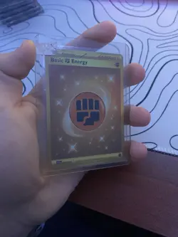 Pokemon TCG Lot Of 2 Gold Cards Basic Fighting Energy, And Nest Ball - Image 2