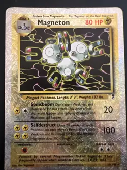 Magneton 28/110 Reverse Holo Pokemon Legendary Collection WOTC - HP *crease* - Image 1