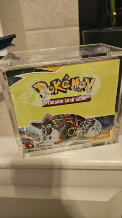 Pokemon Sword & Shield Evolving Skies Booster Box 36 Packs W/ Acrylic Case - Image 1
