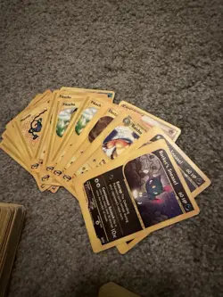 BIG VINTAGE POKEMON BULK LOT (WOTC, 1ED, EXPEDITION, ETC) 700 CARDS APPROX - Image 5