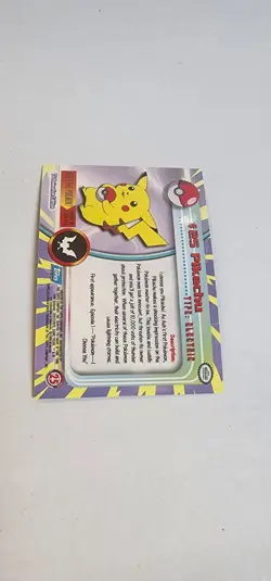 Topps Chrome Pikachu #25 Pokemon 2000 Holo Foil - Image 4