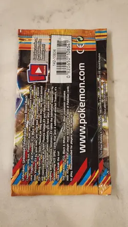 Pokemon Plasma Blast Black & White Booster Pack Genesect Art 820650108341 - Image 2