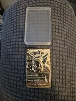 Pokemon 23K Gold Plated PIKACHU Trading Card 1999 Burger King Limited Edition - Image 1