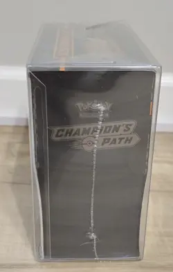 Pokemon TCG Sword & Shield CHAMPION'S PATH Elite Trainer Box Sealed + Protecor - Image 2