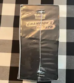 New Pokemon TCG Sword & Shield CHAMPION'S PATH Sealed Elite Trainer Box ETB - Image 3
