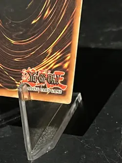 Yu-Gi-Oh! Dark Magician Ultra Rare #SDY-006 evs - Image 2