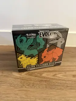 Pokemon TCG: Evolving Skies Elite Trainer Box ETB SWSH07 New Sealed - Umbreon - Image 1