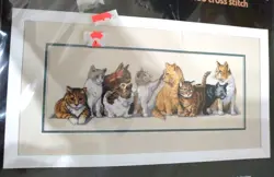 1994 sealed cross stitch kit ~ NINE LIVES ~ cats picture - Image 2