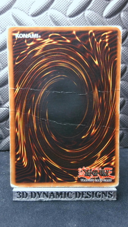 | Yugioh Blue-Eyes White Dragon SDK-001 Ultra Rare Starter Deck Kaiba DMG 🔥 | - Image 2