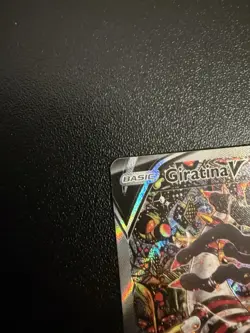Pokemon TCG Giratina V (Alternate Full Art) 186/196 Swsh11: Lost Origin Holo - Image 3