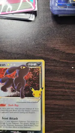 Pokemon TCG Umbreon Gold Star Celebrations Holo Card 17/17 Classic Collection - Image 4