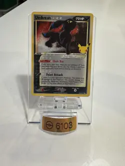 Pokemon TCG Umbreon Gold Star 17/17 Celebrations Holo Card Classic Collection - Image 1