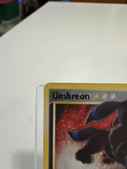 Pokemon TCG Umbreon Gold Star 17/17 Celebrations Holo Card Classic Collection - Image 3