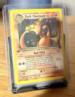 2000 Pokemon Team Rocket 1st Edition Dark Charizard Holo 4/82 Rare - Image 1