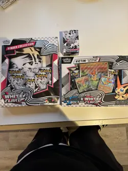 Pokemon TCG White Flare Binder Collect.. Booster Bundle And Victini Collection - Image 1