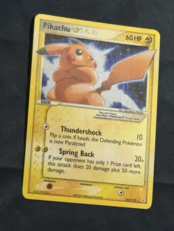 LP Pikachu Gold Star Holo Rare 104/110 EX Holon Phantoms Pokemon Card - Image 4