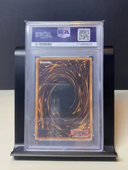 Yu-Gi-Oh! TCG Queen’s Knight EEN-EN004 1st Edition Ultimate Rare PSA 8 - Image 2