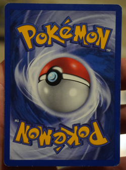 NM Umbreon Neo Discovery 32/75 Pokemon Card WOTC TCG UK - Image 2