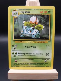Pokemon Uncommon Card : Ivysaur 30/102 (Base Set) - Image 1