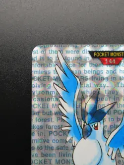 1996 Bandai Carddass Articuno Japanese Holo Rare 144 Green Pokemon - Image 2