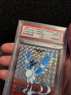 PSA 10 1996 Pokemon Card Japanese Bandai Articuno Prism Carddass Vending Red - Image 3