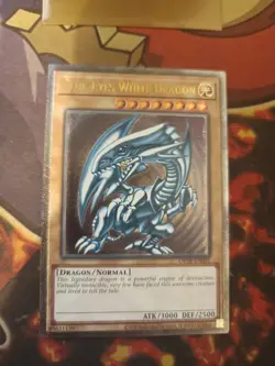 Blue-eyes White Dragon Ultimate Rare Op28-EN001 Near Mint Condition Yu-Gi-Oh TCG - Image 2